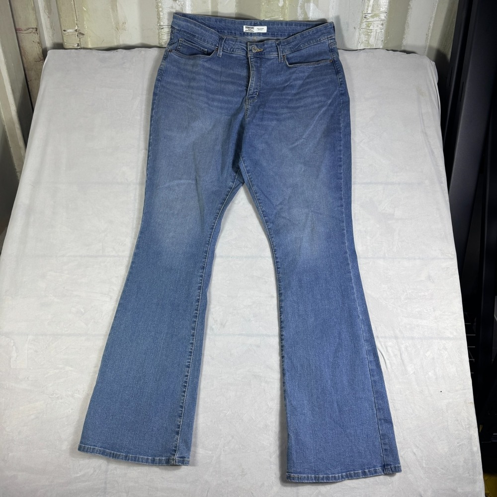 Levi Strauss & Co. Womens Totally Shaping Bootcut Jeans Blue Denim 37x28 20 Long